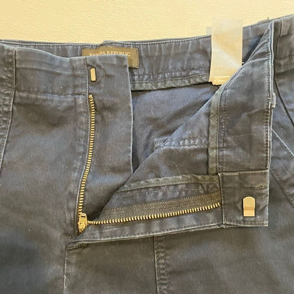 Banana Republic Authentic Chino Shorts Women Size 6 Navy Blue Casual Shorts - Picture 7 of 8
